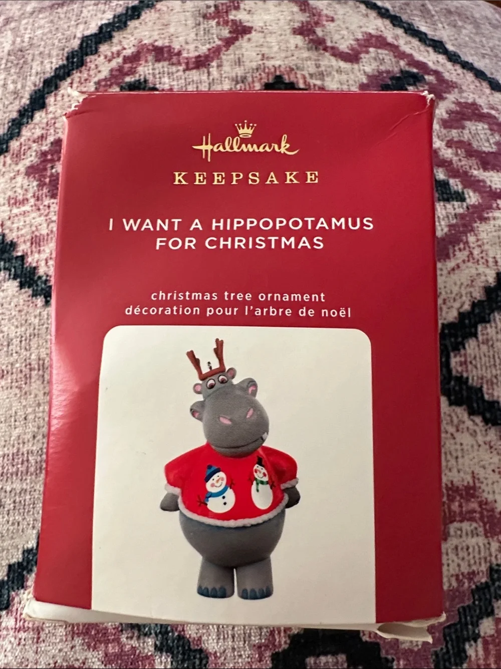 New Hallmark Keepsake Red and Gray Hippo Christmas Tree Ornament 2020